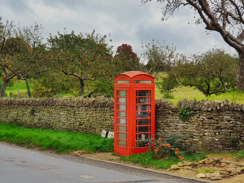 Red phone boot